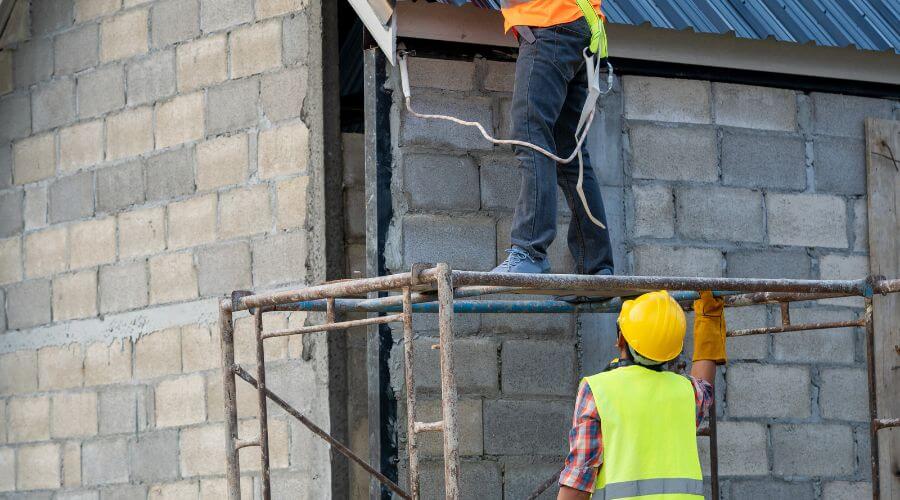 Professional gutter cleaning in Viola, WI